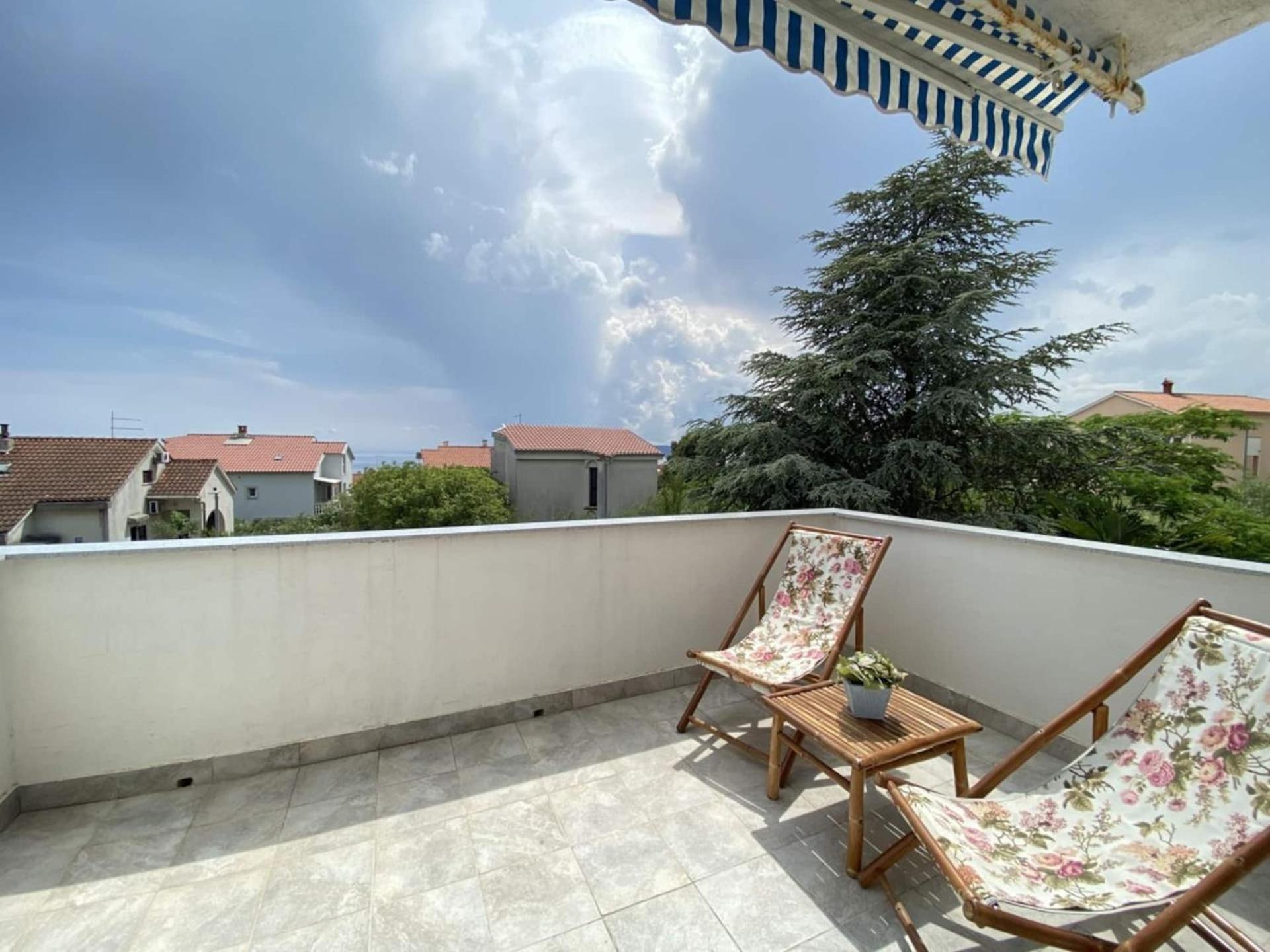 Family Apartments Viva Close To The Beach Krk Town Exteriér fotografie