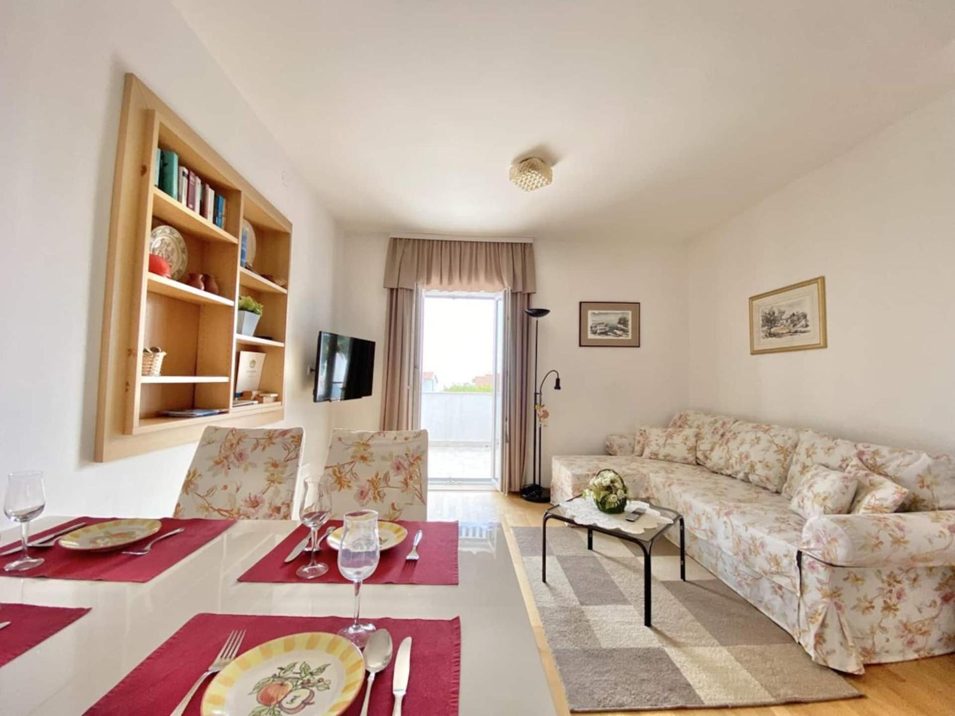 Family Apartments Viva Close To The Beach Krk Town Exteriér fotografie